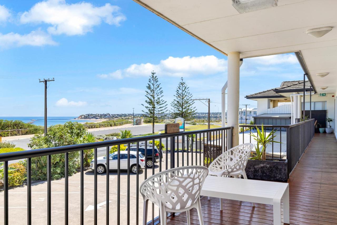 Coast Motel And Apartments Port Noarlunga Exteriör bild