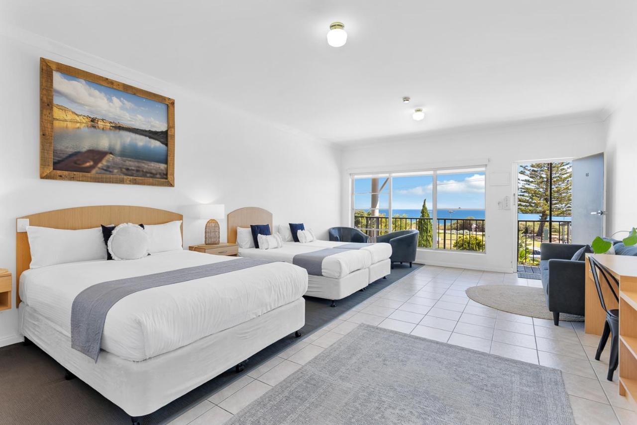 Coast Motel And Apartments Port Noarlunga Exteriör bild